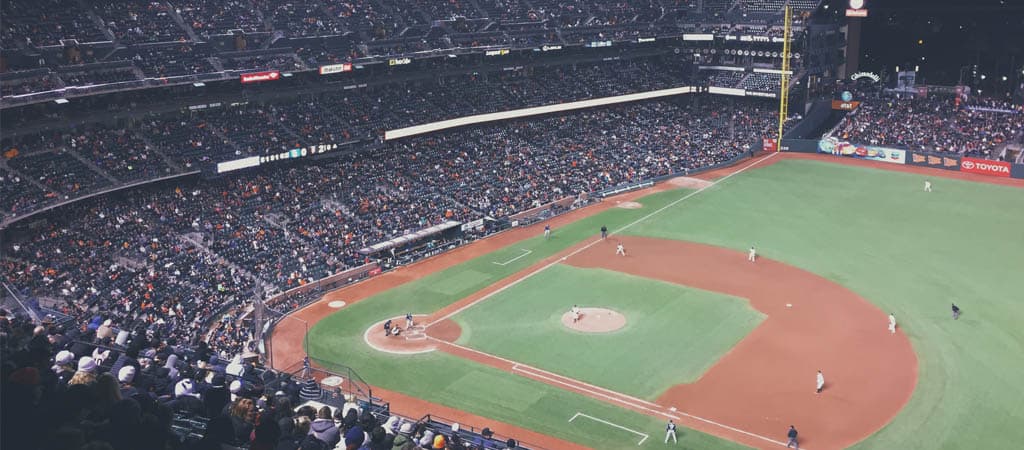 What Onsite Guidance and Sports Viewing Have in Common